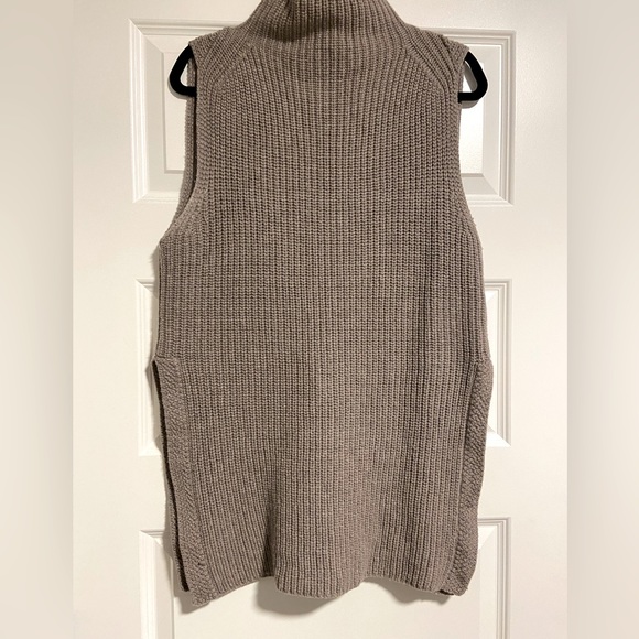 Wilfred sweater sleeveless - Picture 1 of 1